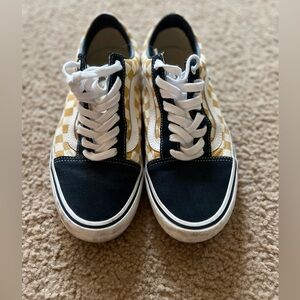 Men’s Vans size 10.5